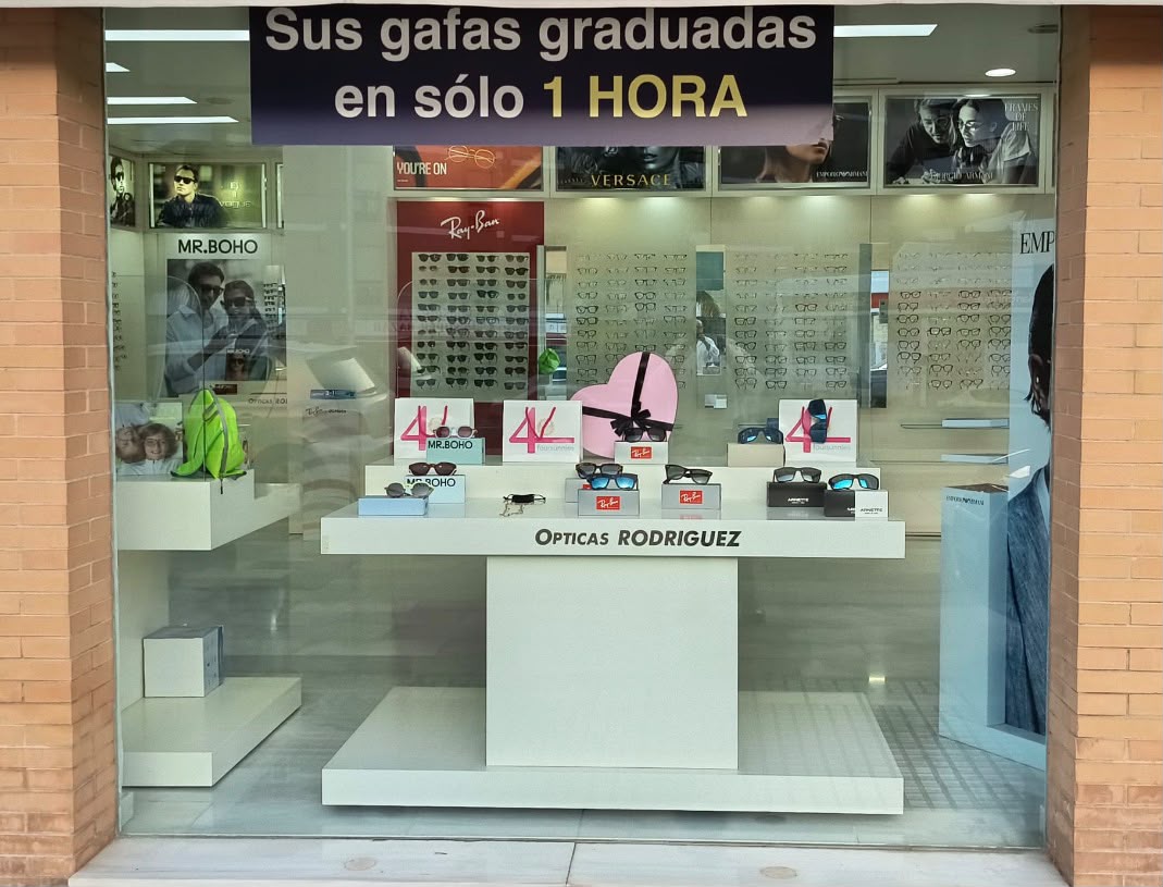 Ópticas Rodríguez Écija Avenida — foto 3